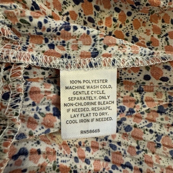 Melrose & Market Small w/Geometric Print Balloon Sleeve Peplum Blouse - EUC - Picture 5 of 5